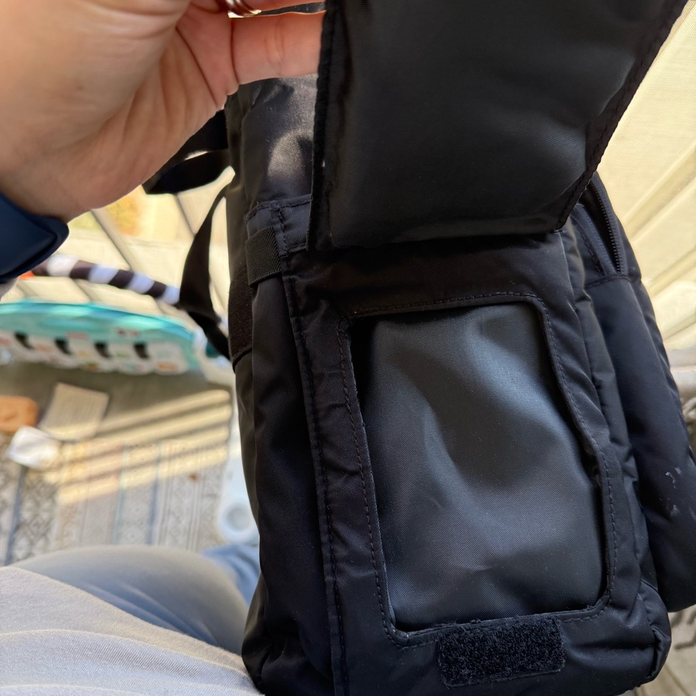 Huggies Evening Carry All Tote Diaper Bag -Black - Picture 7 of 13